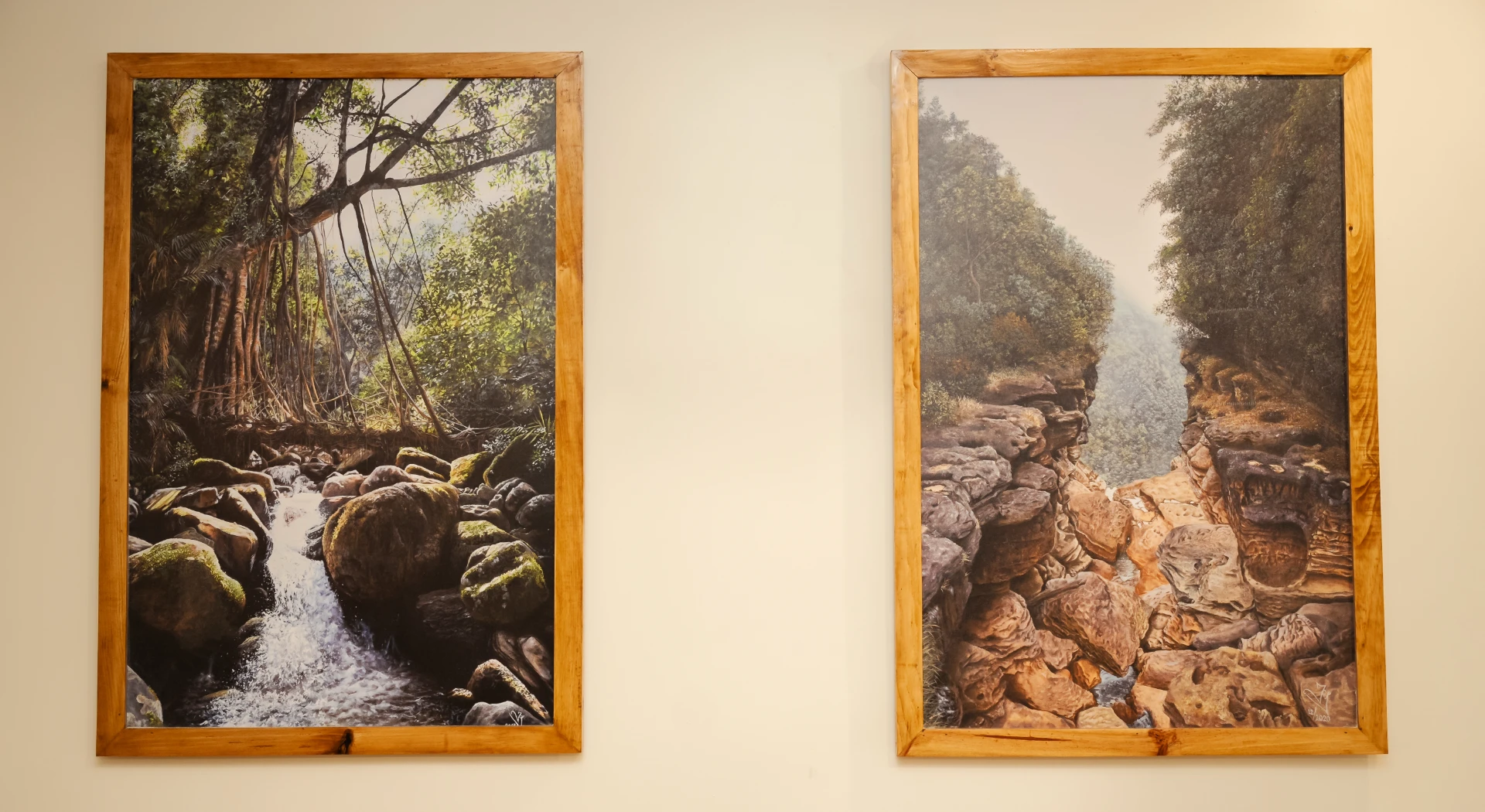 family suit wall img